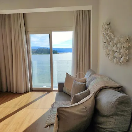 La Toja Апарт-отель Эль-Грове